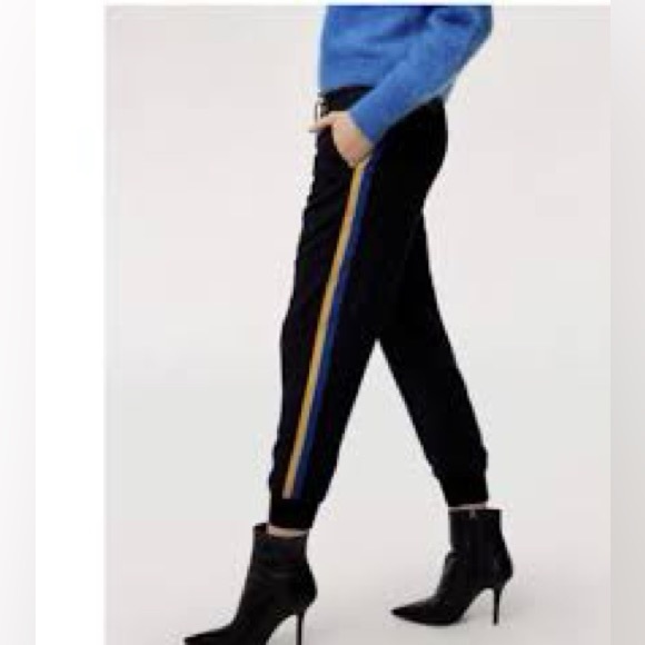 Wilfred Buffon dress joggers - Picture 1 of 6